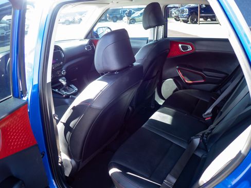 Used 2023 Kia Soul GT-Line image 20