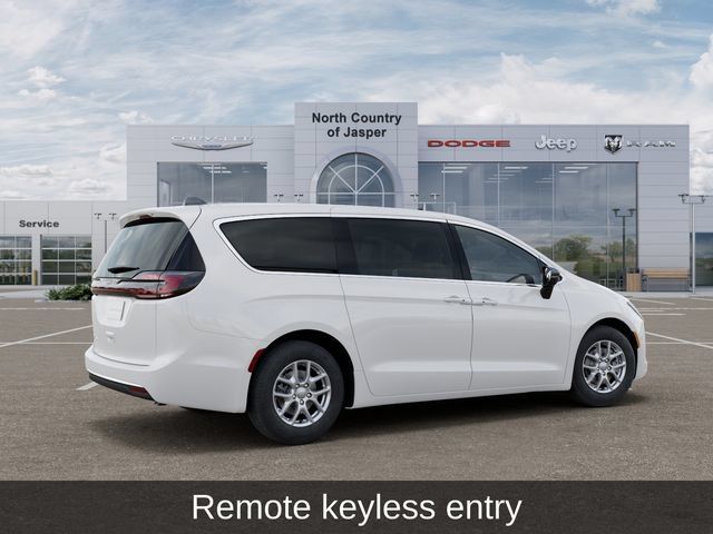 New 2027 Chrysler Pacifica Select FWD image 6