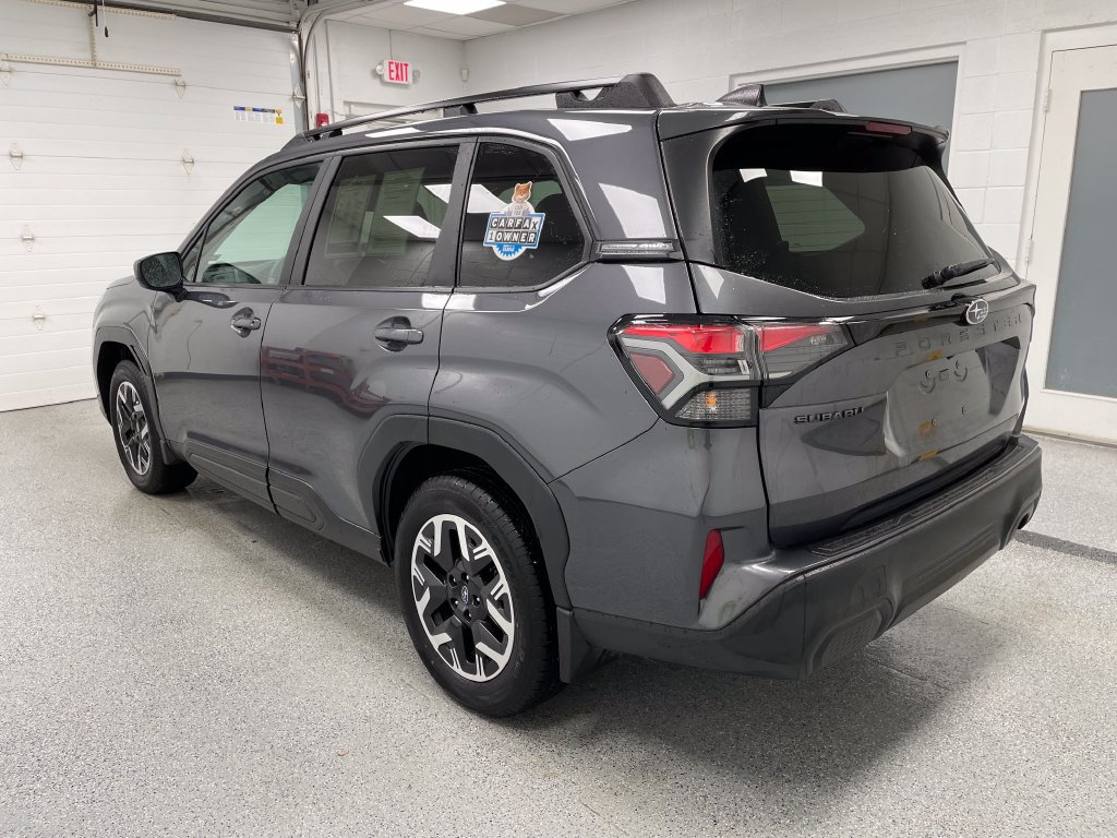 Used 2026 Subaru Forester Premium AWD/4WD image 8