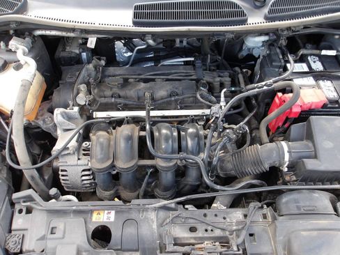 Used 2014 Ford Fiesta SE FWD image 45