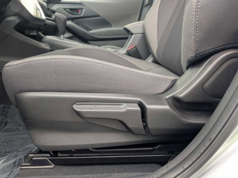Certified 2025 Subaru Crosstrek 2.0i Premium image 17