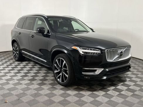 Certified 2023 Volvo XC90 B5 Plus w/ Protection Package Premier image 2