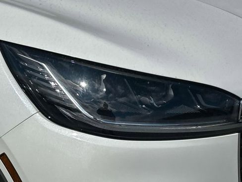 New 2026 Lincoln Aviator Reserve image 9