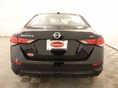 Used 2022 Nissan Sentra SV image 5