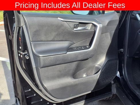 Used 2023 Toyota RAV4 XLE Premium FWD image 27