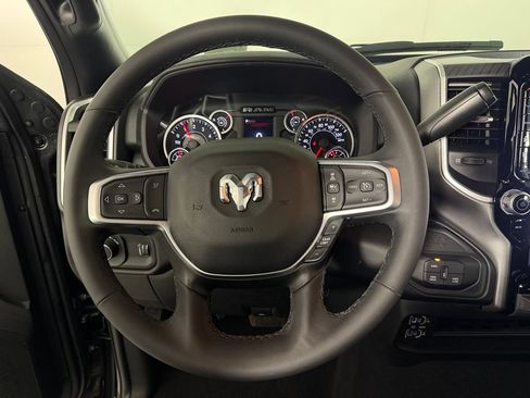 Used 2025 RAM 2500 Big Horn AWD/4WD image 15