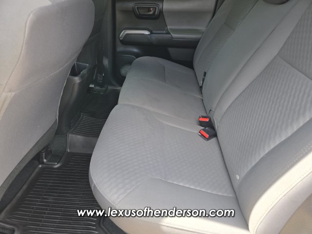 Used 2022 Toyota Tacoma SR5 AWD/4WD image 14