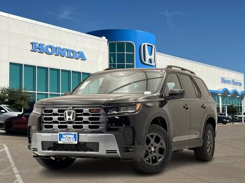 New 2026 Honda Pilot TrailSport image 1