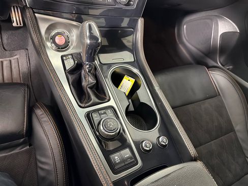 Used 2021 Nissan Maxima SR w/ Sport Mat Group image 18