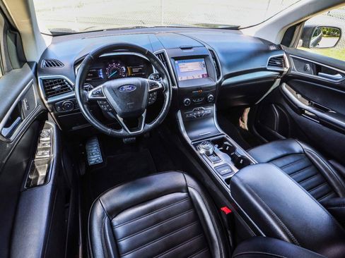 Used 2019 Ford Edge SEL w/ Equipment Group 201A AWD/4WD image 21