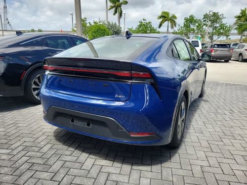 New 2026 Toyota Prius LE image 4