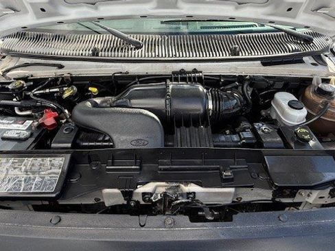 Used 2009 Ford E-350 and Econoline 350 Super Duty image 20