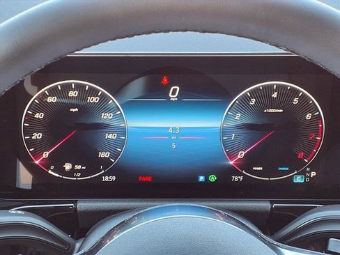 New 2026 Mercedes-Benz GLA 250 image 9