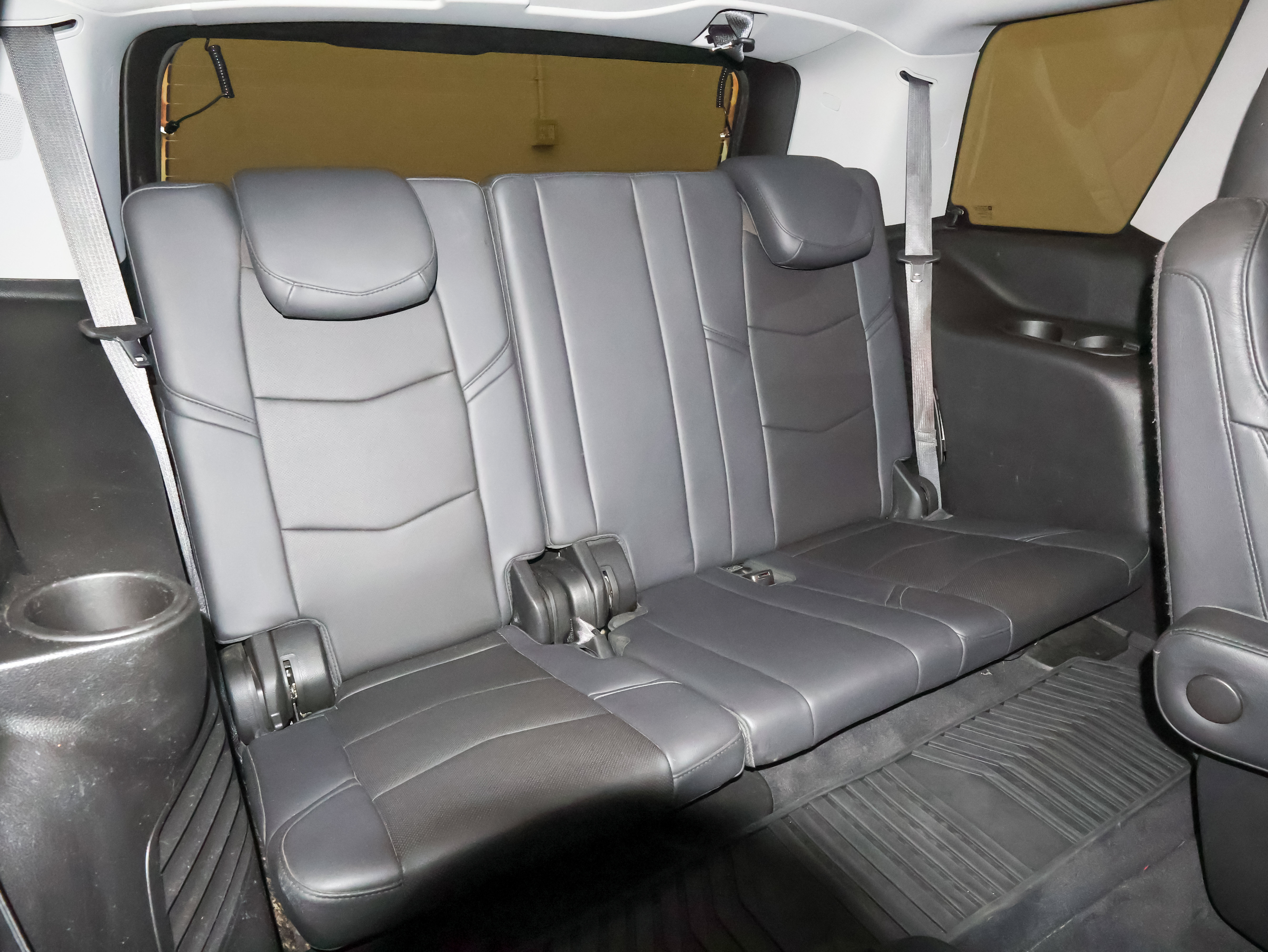Used 2016 Cadillac Escalade Luxury RWD image 59