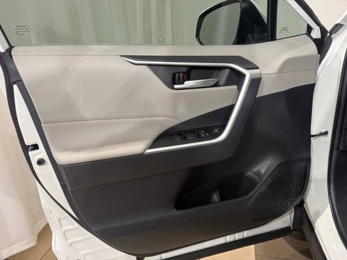 Certified 2025 Toyota RAV4 XLE image 15