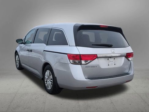 Used 2014 Honda Odyssey LX image 4