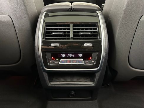 Used 2023 BMW X5 xDrive40i w/ Premium Package image 34
