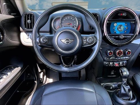 Used 2019 MINI Cooper Countryman FWD image 5