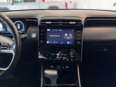Used 2022 Hyundai Santa Cruz SEL Premium AWD/4WD image 17