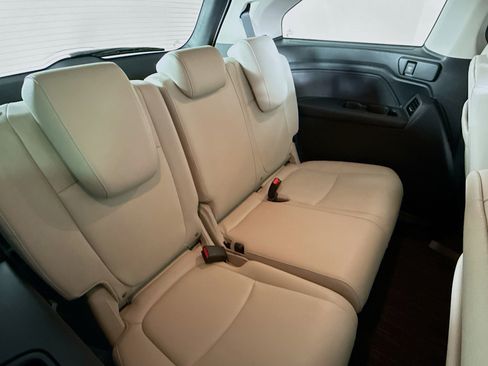 Certified 2026 Honda Odyssey EX-L image 35