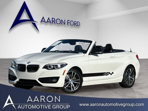 Used 2018 BMW 230i Convertible image 1