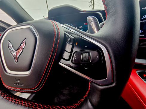 Used 2024 Chevrolet Corvette Stingray w/ Z51 Performance Package image 34