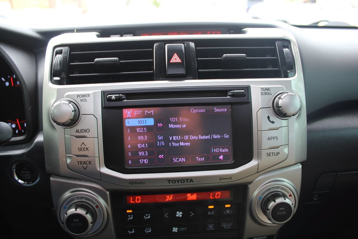 Used 2013 Toyota 4Runner Limited RWD image 30