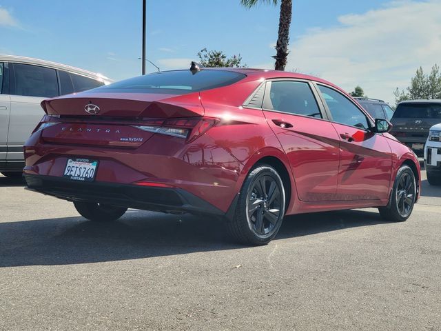 Used 2023 Hyundai Elantra Blue FWD image 4