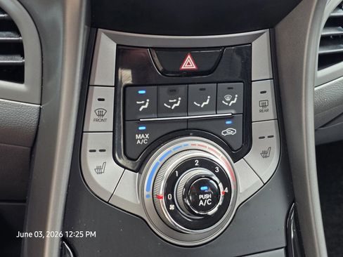 Used 2013 Hyundai Elantra GLS w/ Preferred Pkg FWD image 22