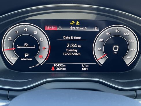 Used 2025 Audi Q5 2.0T Premium image 21