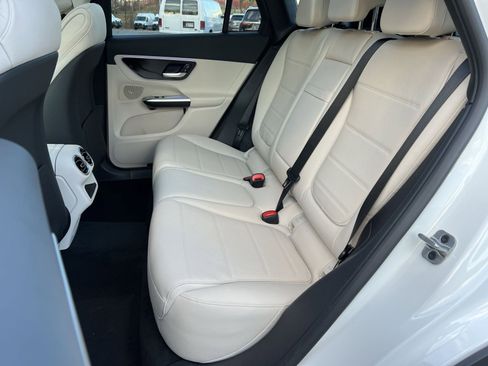 New 2026 Mercedes-Benz GLC 300 4MATIC image 24