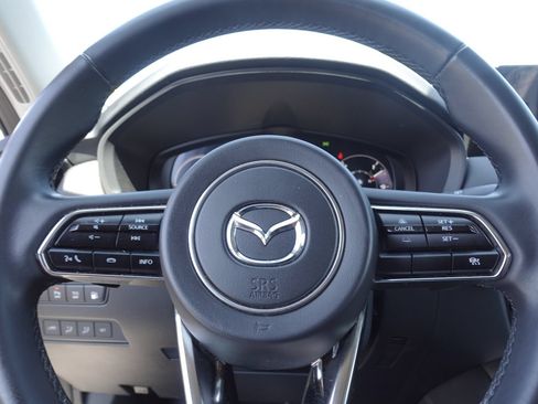 Used 2024 MAZDA CX-90 Plug-In Hybrid w/ Premium Pkg AWD/4WD image 19