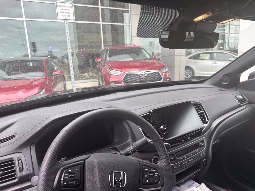 Used 2026 Honda Ridgeline TrailSport image 10