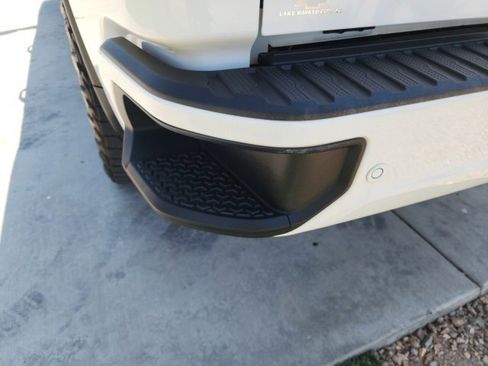 Used 2022 GMC Sierra 2500 AT4 w/ AT4 Preferred Package image 15