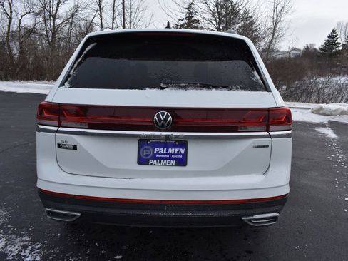 Used 2024 Volkswagen Atlas SE image 6