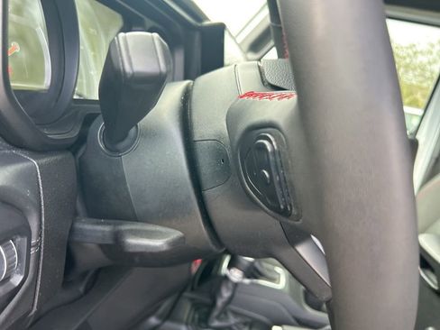 Used 2024 Jeep Wrangler Unlimited Rubicon image 38