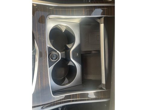 Used 2021 BMW X7 M50i w/ Cold Weather Package image 37