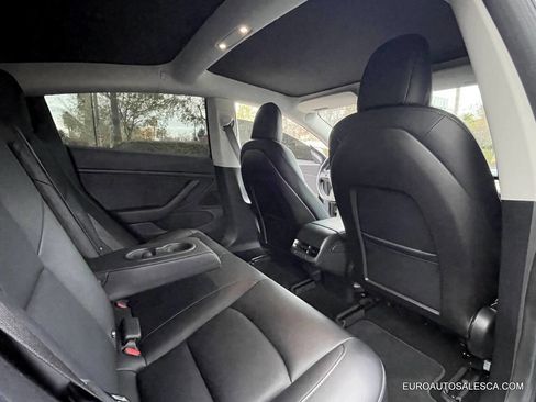 Used 2018 Tesla Model 3 Long Range image 16