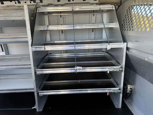 Used 2014 Chevrolet Express 2500 image 14