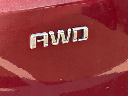 Used 2024 Chevrolet Blazer EV LT AWD/4WD image 9