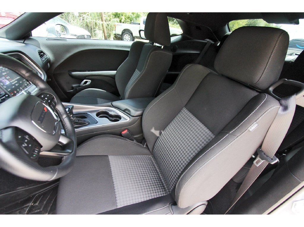 Used 2021 Dodge Challenger R/T Scat Pack RWD image 7