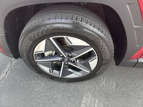 Certified 2025 Hyundai Tucson SEL AWD/4WD image 40