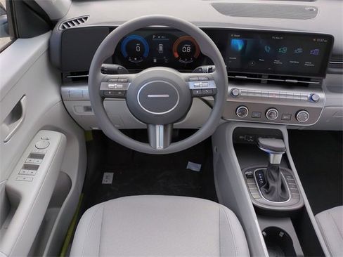 New 2026 Hyundai Kona SE image 16