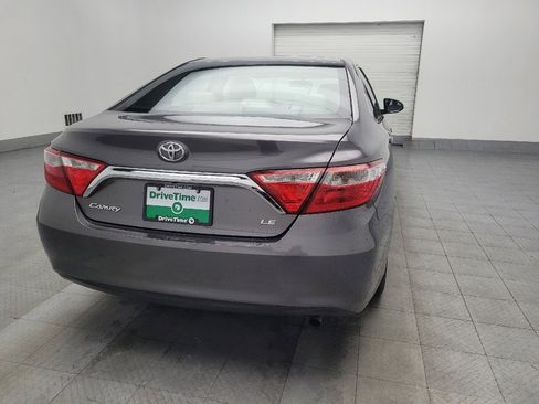 Used 2017 Toyota Camry LE image 7