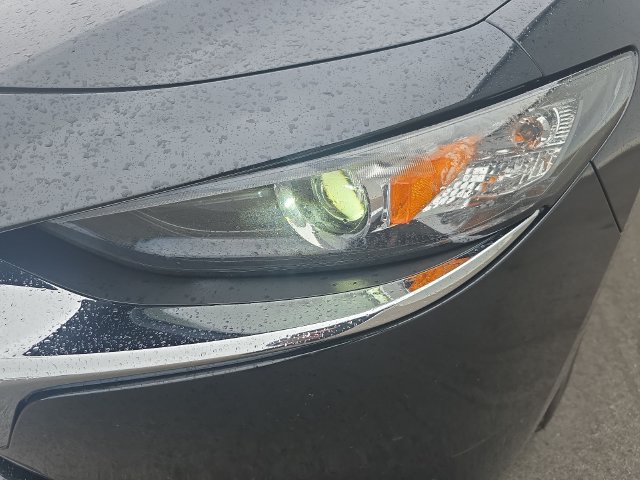 Used 2022 MAZDA MAZDA3 s FWD image 19