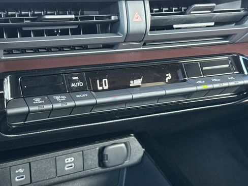 New 2026 Toyota Prius Plug-In Hybrid image 23