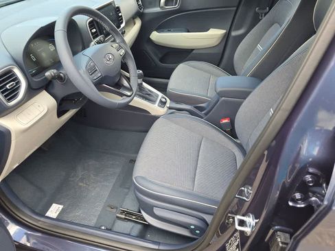 New 2026 Hyundai Venue SEL FWD image 16