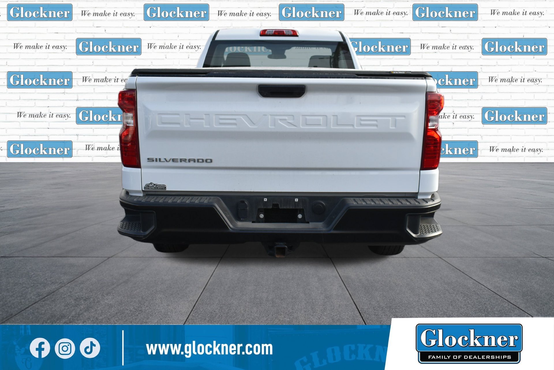 Used 2026 Chevrolet Silverado 1500 W/T w/ Trailering Package AWD/4WD image 7