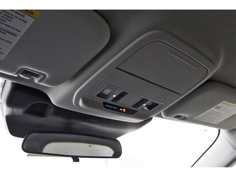 New 2025 Ford Explorer Active image 21