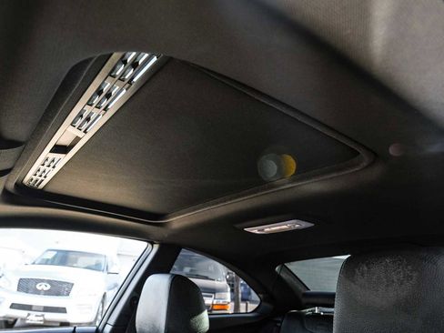 Used 2018 BMW M2 w/ Executive Package image 5